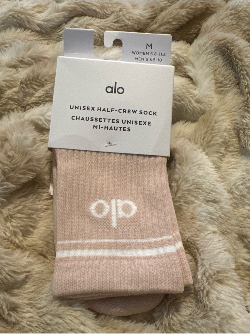 New ALO Yoga Unisex Half-Crew Sock in pink quartz with White Logo